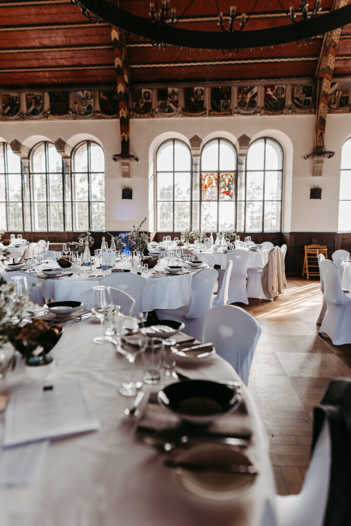 Wachenburg Weinheim Fahnensaal